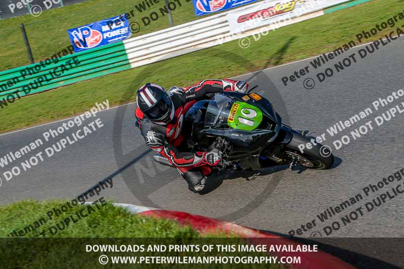 PJ Motorsport Photography 2018;enduro digital images;event digital images;eventdigitalimages;mallory park;mallory park photographs;mallory park trackday;mallory park trackday photographs;no limits trackdays;peter wileman photography;racing digital images;trackday digital images;trackday photos
